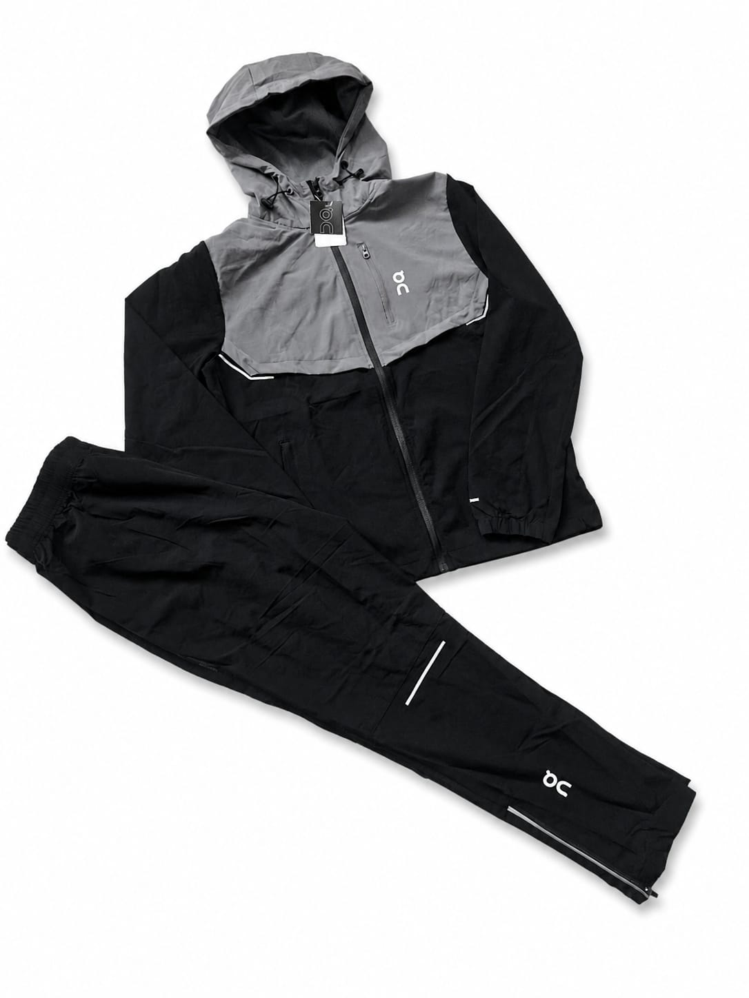 On Cloud Running Woven Trainingspak